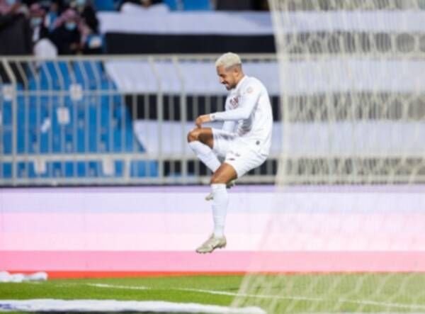 هتان باهبري 