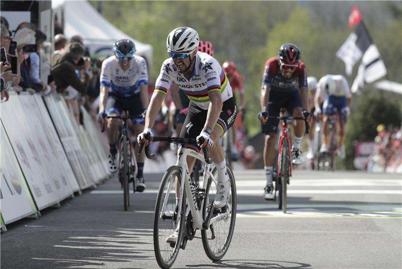 جوليان ألافيليبي 