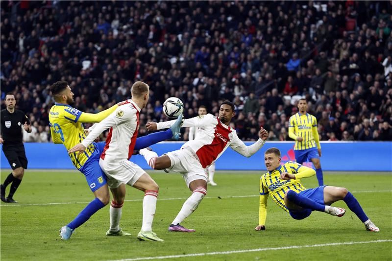 سيباستيان هالير