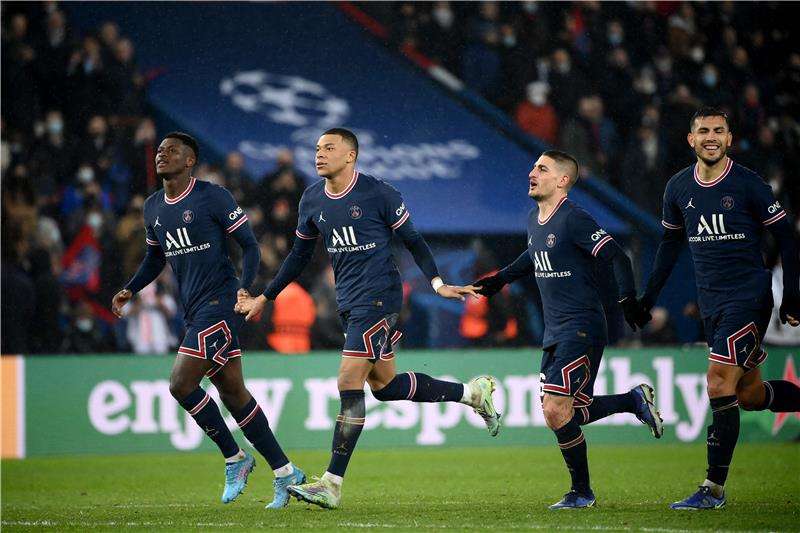 لاعبو باريس سان جيرمان