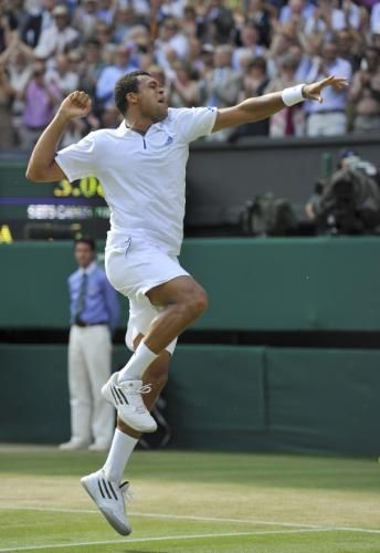 2011-06-292011-06-29t153316z_01_wim106_rtridsp_3_tennis-wimbledon_reuters