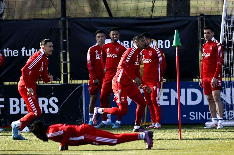 لاعبو أياكس