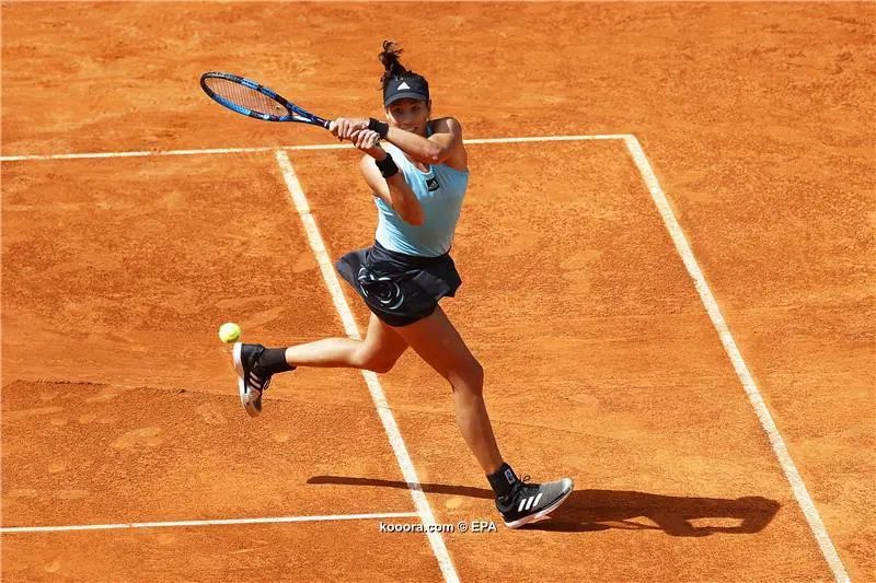 ?i=epa%2ftennis%2f2022-04%2f2022-04-29-09916701_epa