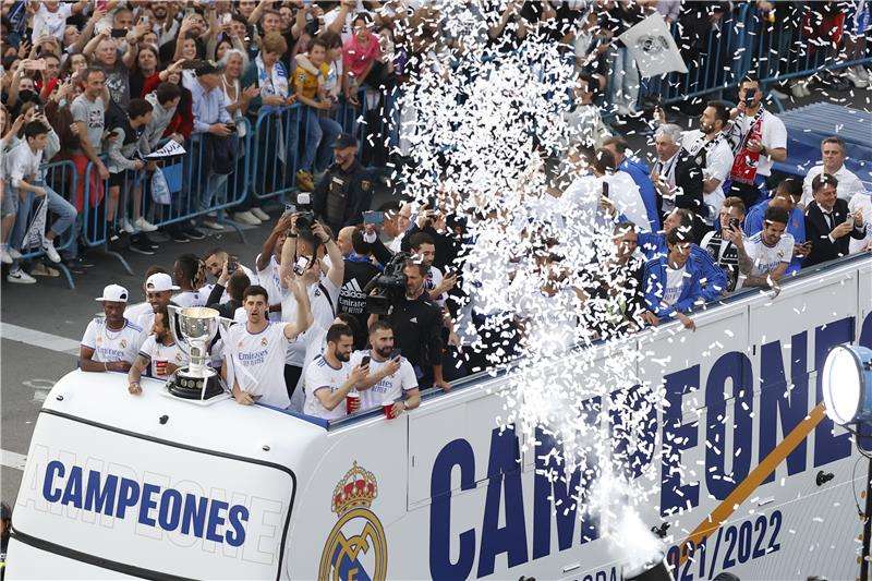 حافلة احتفالات ريال مدريد