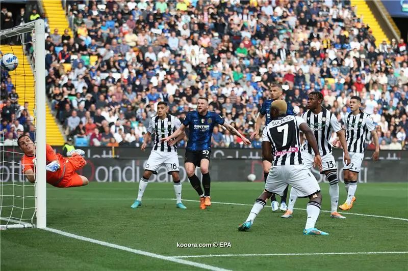 ?i=epa%2fsoccer%2f2022-05%2f2022-05-01%2f2022-05-01-09920952_epa