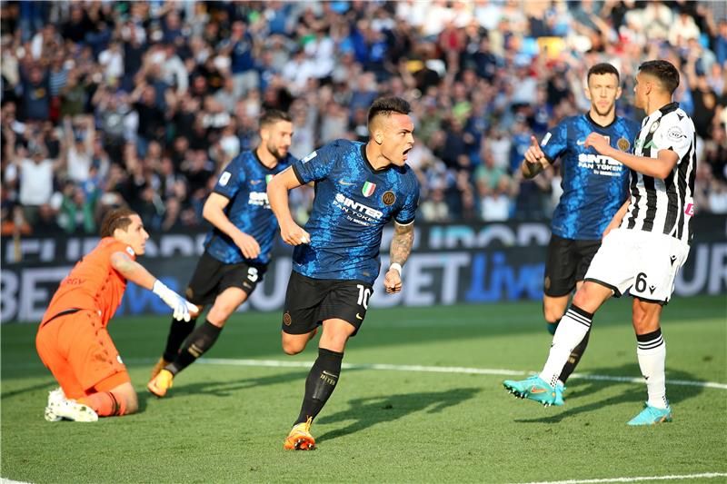 لاوتارو مارتينيز