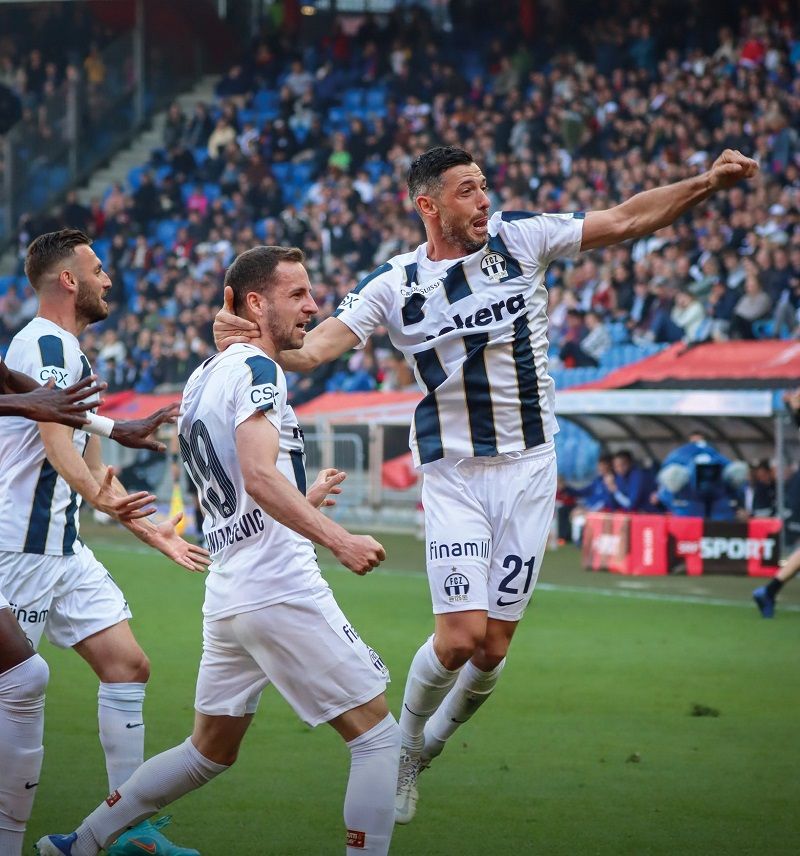 من اللقاء (نقلا عن حساب زيورخ علي تويتر)