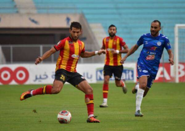 لقاء سابق بين الترجي والاتحاد المنستيري