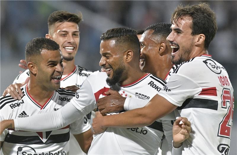 لاعبو ساو باولو 