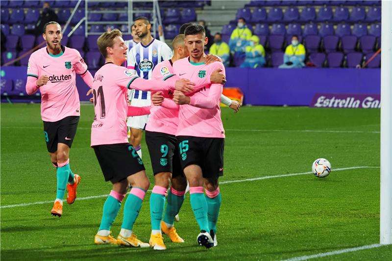 لاعبو برشلونة