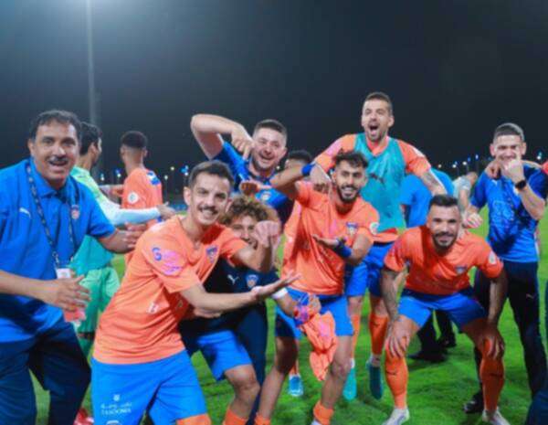 لاعبو الفيحاء 