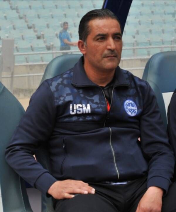 عماد  بن يونس في مباراة الأمس 