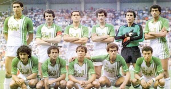 منتخب الجزائر 1982