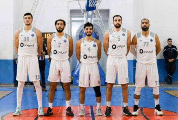 لاعبو الزهراء