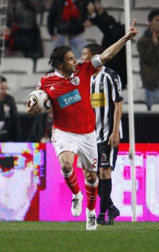 2011-03-132011-03-13t222510z_01_hgc06_rtridsp_3_soccer-portugal_reuters