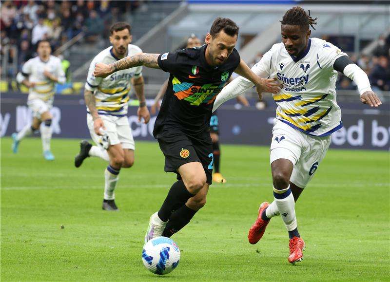 هاكان كالهانجولو