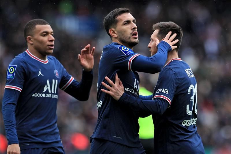 لياندرو باريديس