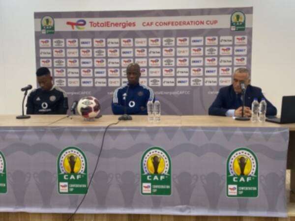 من المؤتمر الصحفي