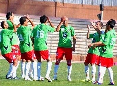 فرحة لاعبين الوحدات في الهدف الاول