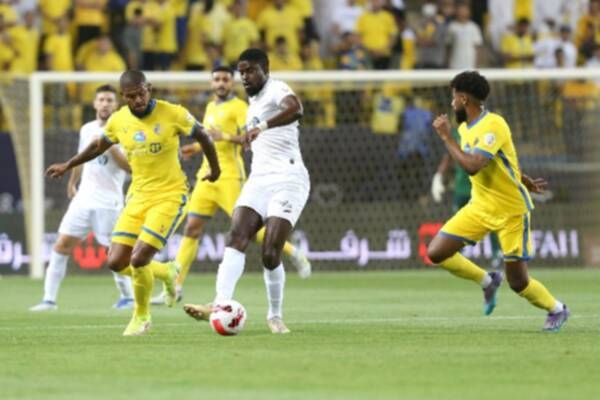 من مباريات الدوري السعودي