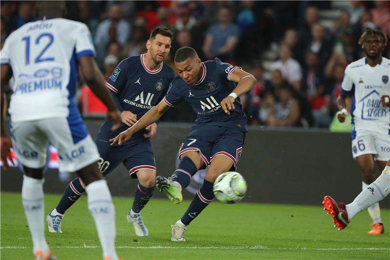 من المباراة