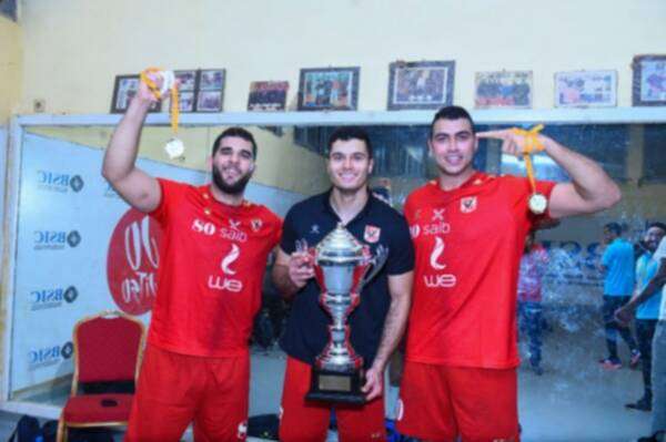 لاعبو يد الأهلي