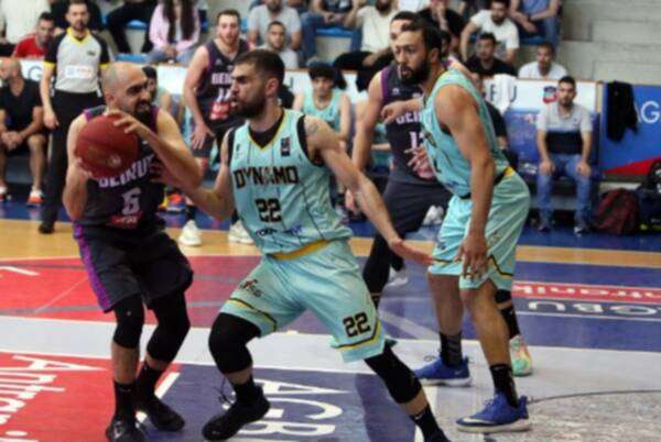 من الدوري اللبناني