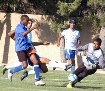 المنشية يهزم ذات راس برباعية