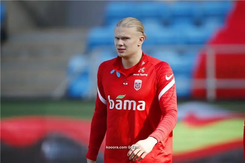 ?i=epa%2fsoccer%2f2022-03%2f2022-03-26%2f2022-03-26-09850800_epa