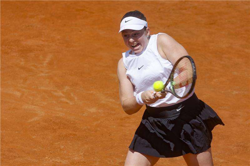 أوستابينكو