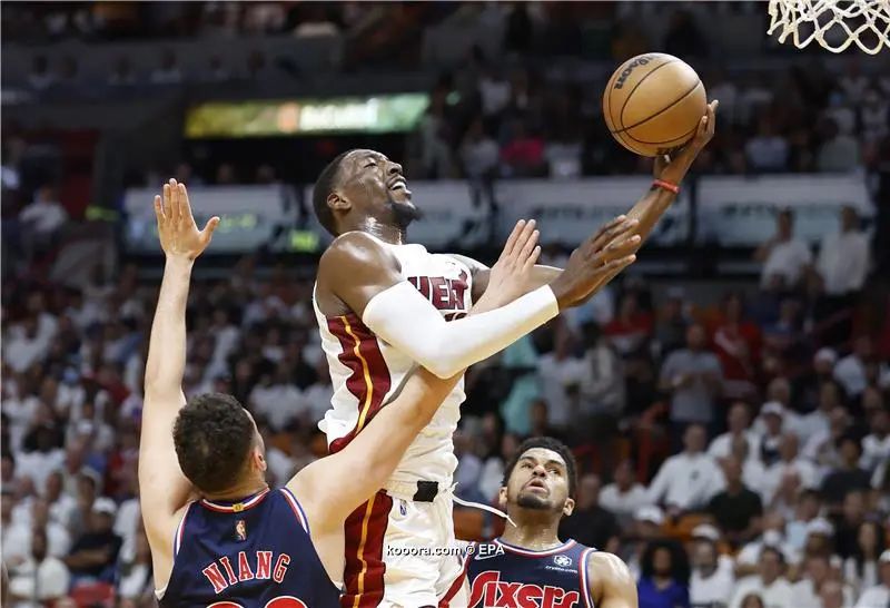 ?i=epa%2fbasketball%2f2022-05%2f2022-05-11-09939035_epa