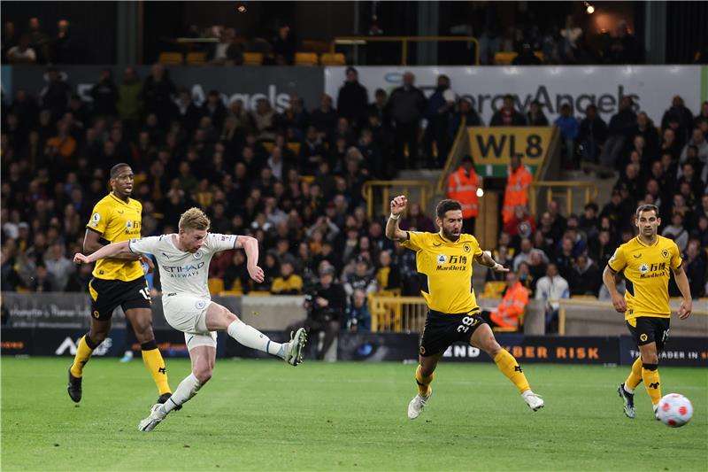 وولفرهامبتون ومانشستر سيتي