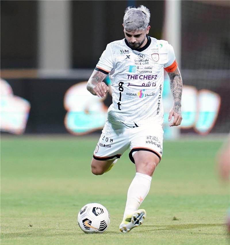  إيفر بانيجا 