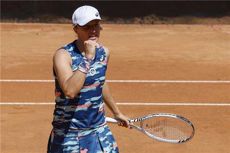 إيجا شفيونتيك