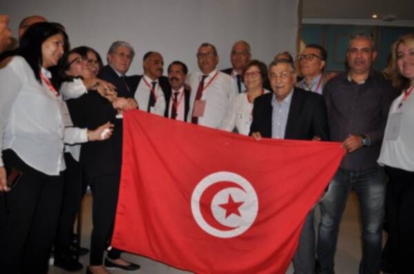 كريم الهلالي مع قائمته