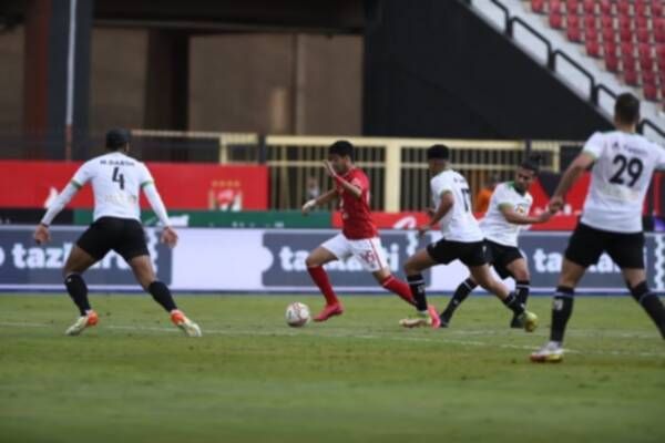 من لقاء سابق بين الأهلي والبنك