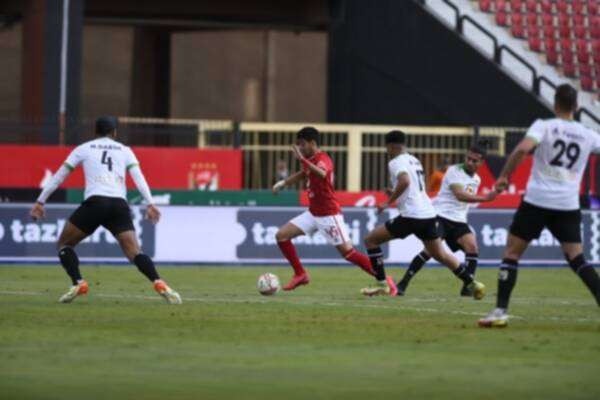 من لقاء سابق بين الأهلي والبنك