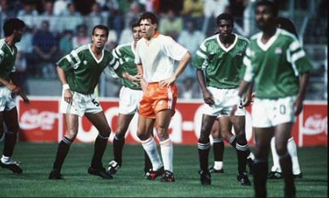 من لقاء مصر وهولندا