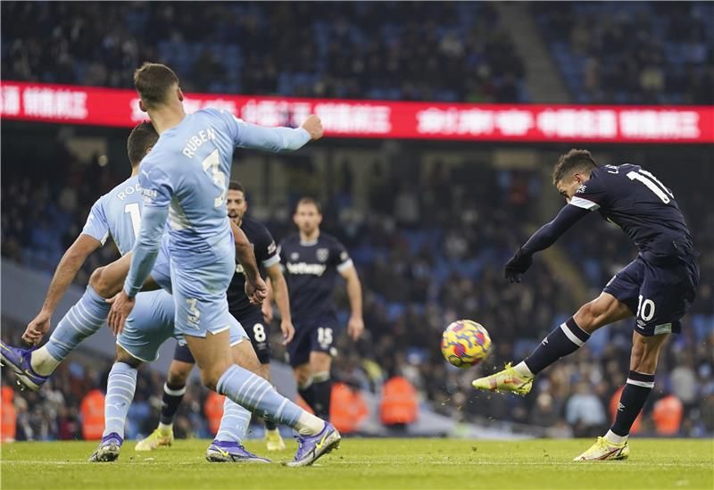 مواجهة سابقة بين الفريقين