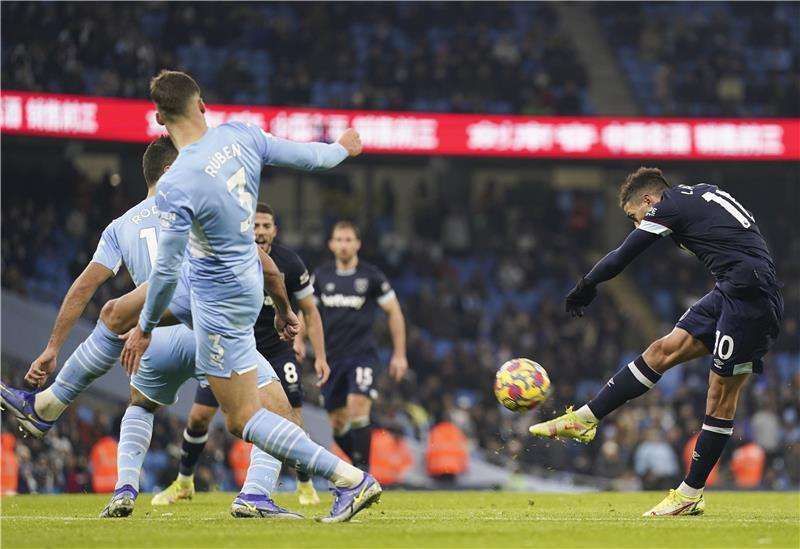 مواجهة سابقة بين الفريقين