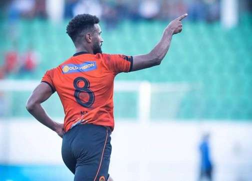 العربي الناجي  