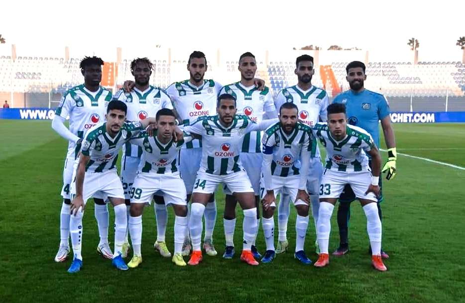 لاعبو الدفاع الجديدي 