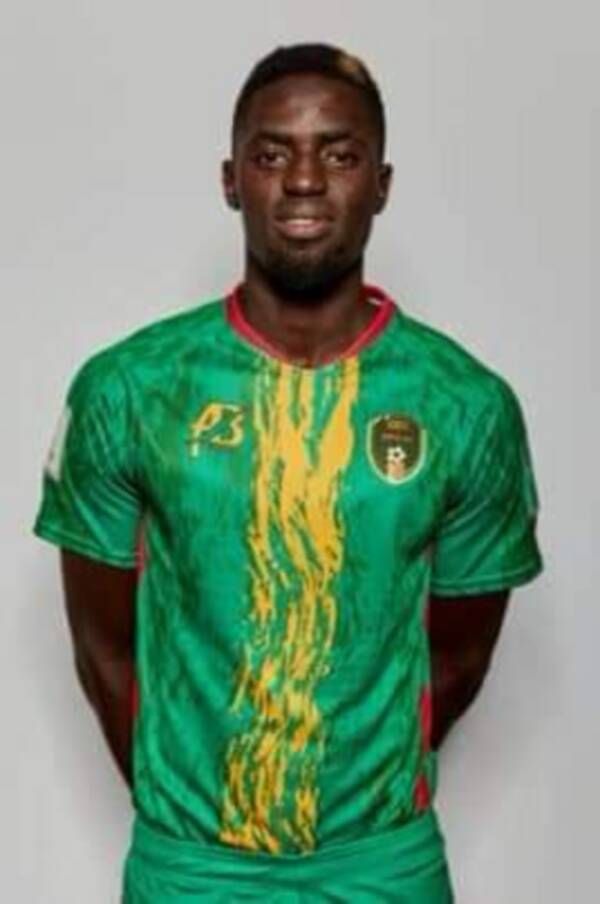 مامادو نياس 