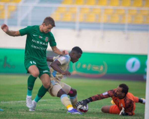 من الدوري الإماراتي