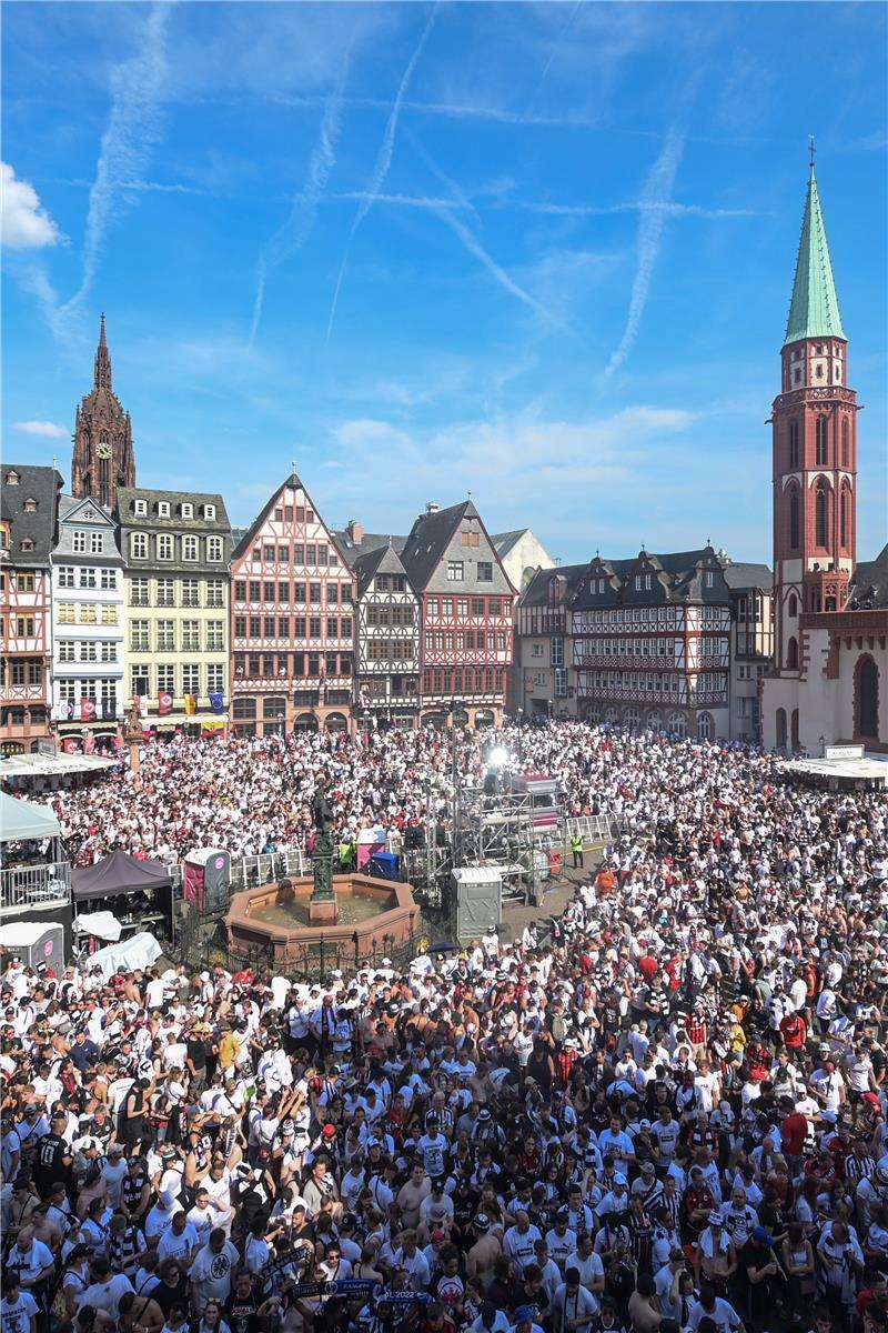 جماهير إينتراخت