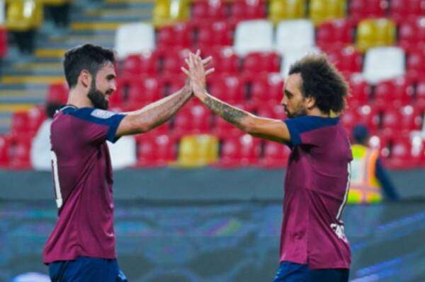 لاعبو الوحدة