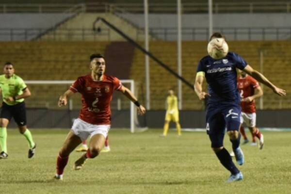 من لقاء اليوم