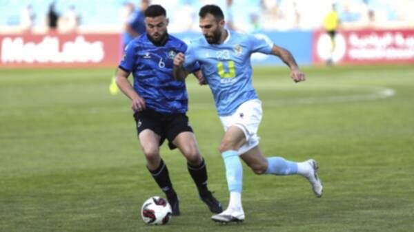 من مباريات الدوري (أرشيفية)