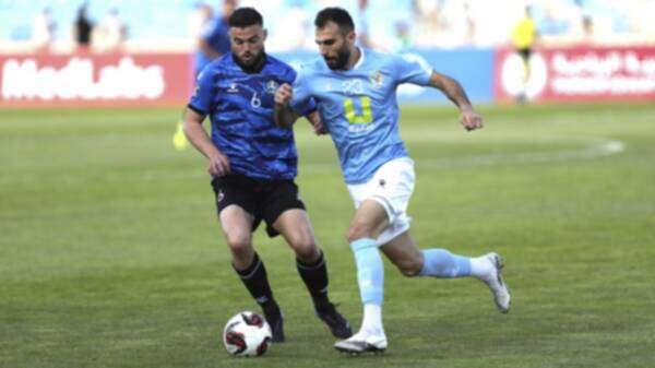 من مباريات الدوري (أرشيفية)