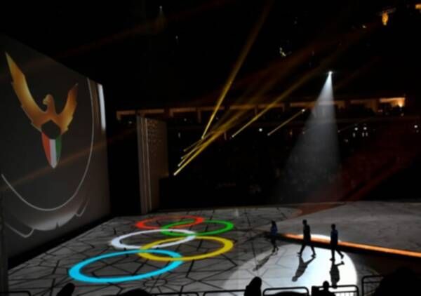 من الافتتاح